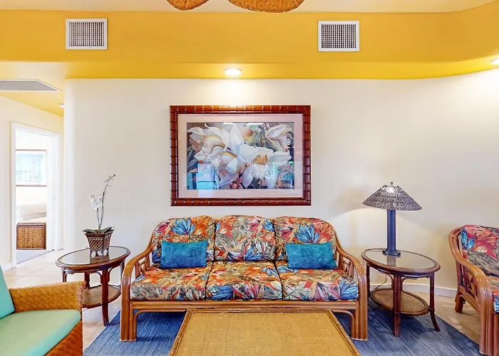 Kahalu\'U Beach Villas 1-203